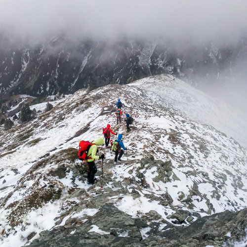 Curs de Raquetes de Neu i progressió per la muntanya hivernal al Pirineu de Catalunya