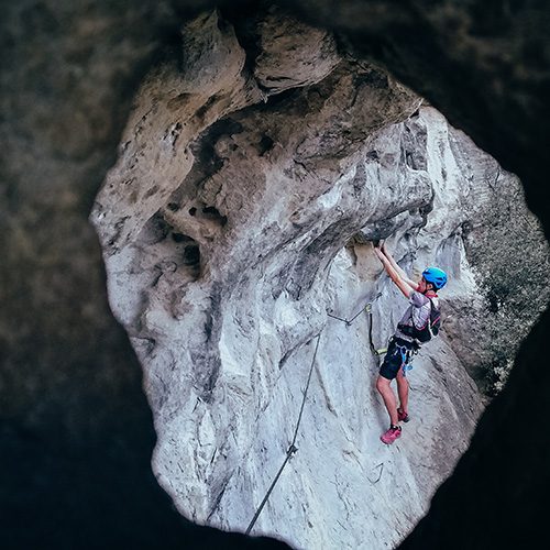 Via Ferrada de les Baumes Corcades, a Centelles. Vies Ferrades i esports d'aventura a Barcelona